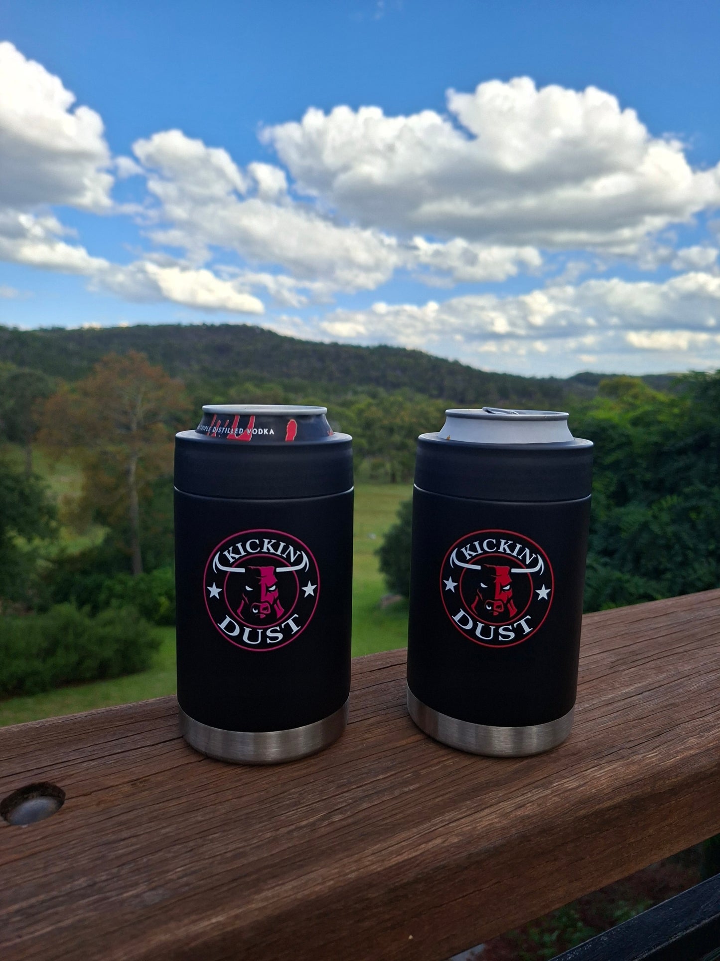 KICKIN DUST ALUMINIUM STUBBY COOLER