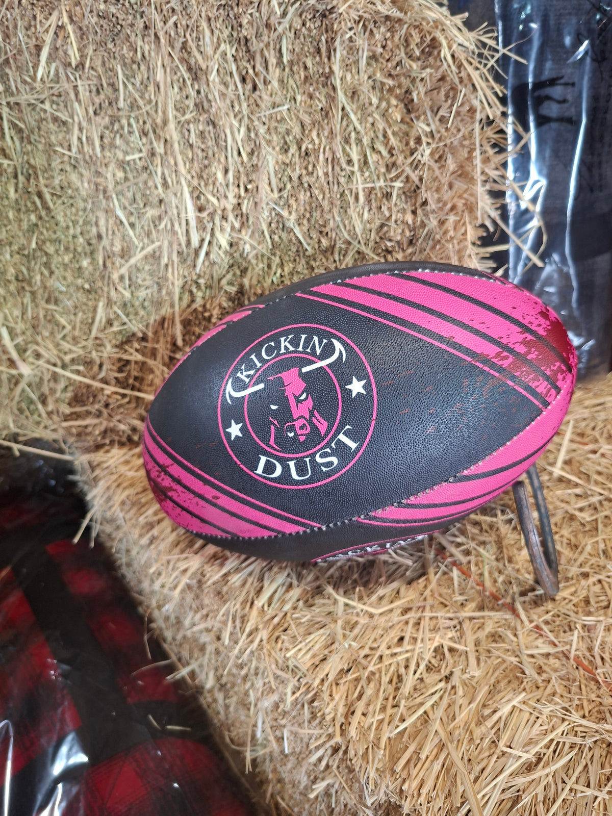kickin dust footballs