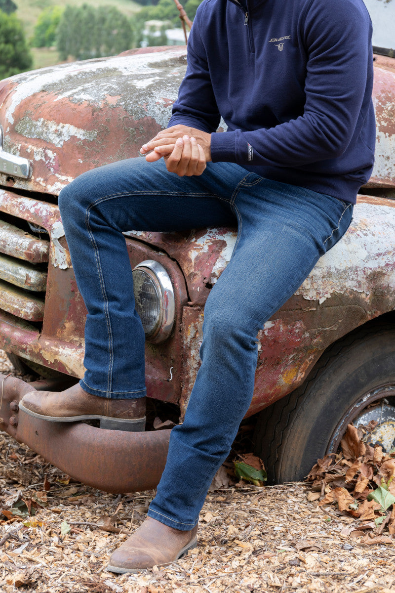 Bullzye Men's Arch Straight Jean 34 Leg