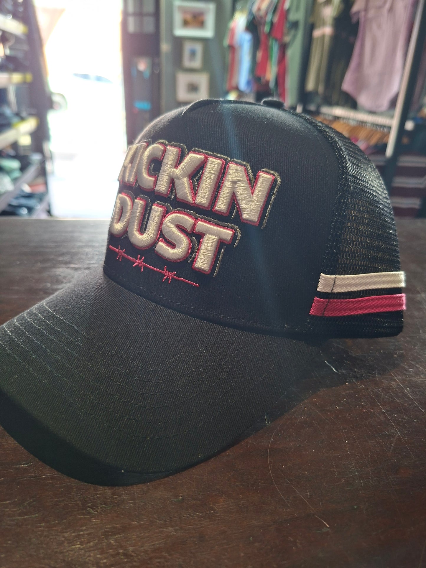 kickin dust small trucker caps
