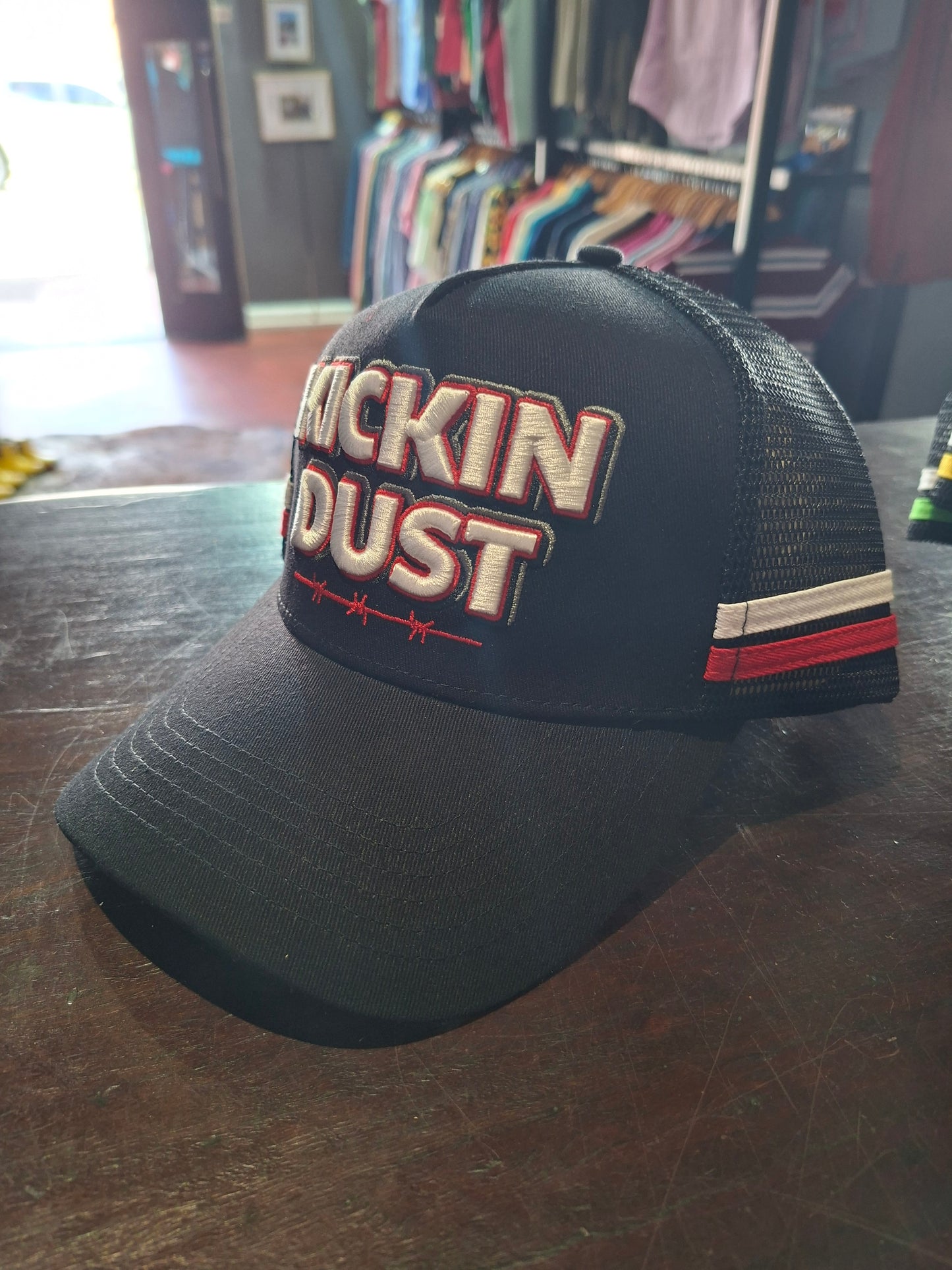 kickin dust small trucker caps