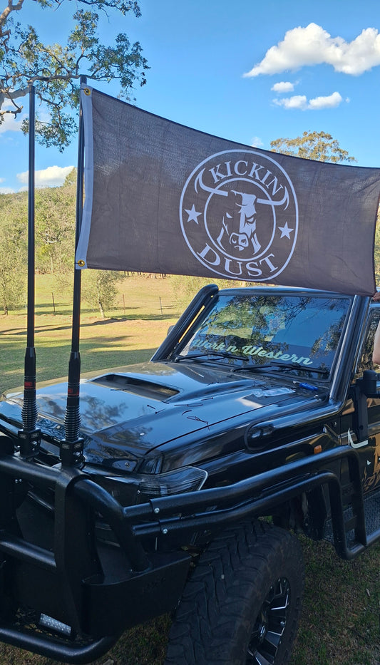 KICKIN DUST FLAGS