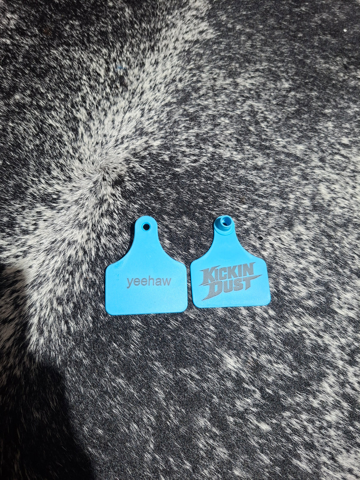 kickin dust ear tag ( yeehaw )